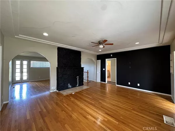 6041 S Mansfield AVE, Los Angeles, CA 90043