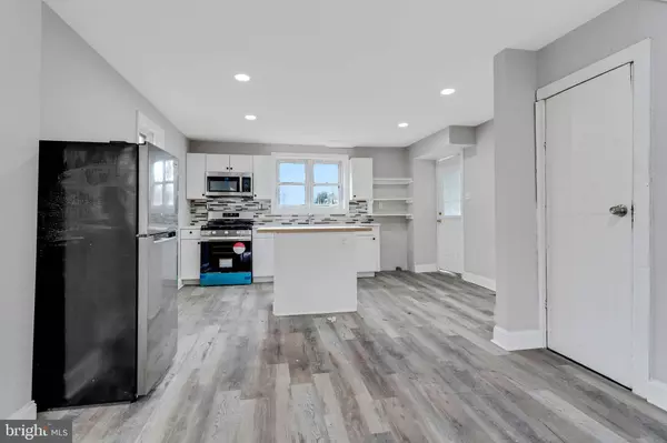 1264 HURFFVILLE RD, Woodbury, NJ 08096