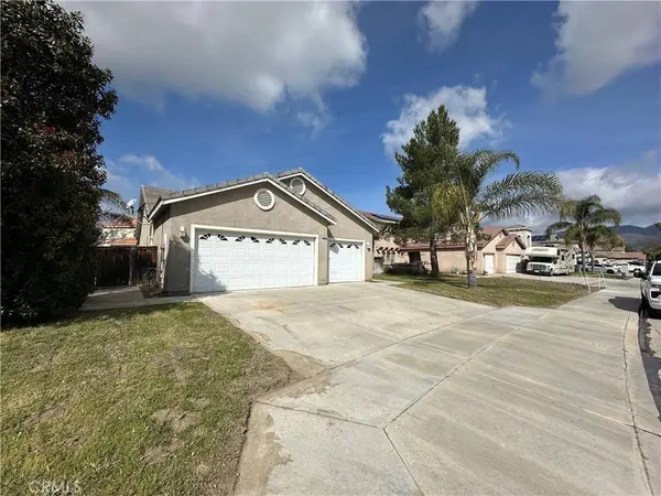 2272 Versailles ST, San Jacinto, CA 92583