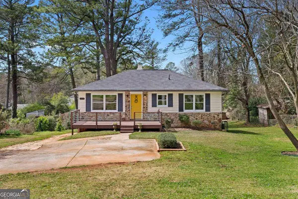 1349 Midview DR, Decatur, GA 30032