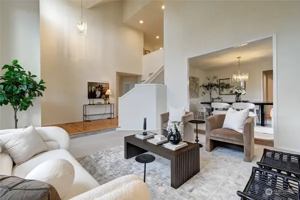 15417 92nd PL NE, Bothell, WA 98011