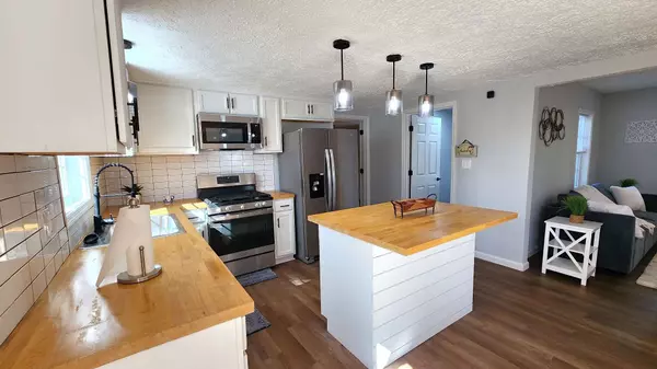 2817 Lindsey Dr, Hopkinsville, KY 42240