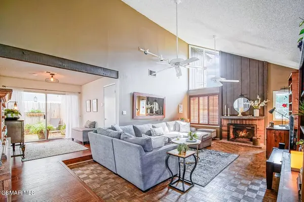 1119 Currier AVE, Simi Valley, CA 93065