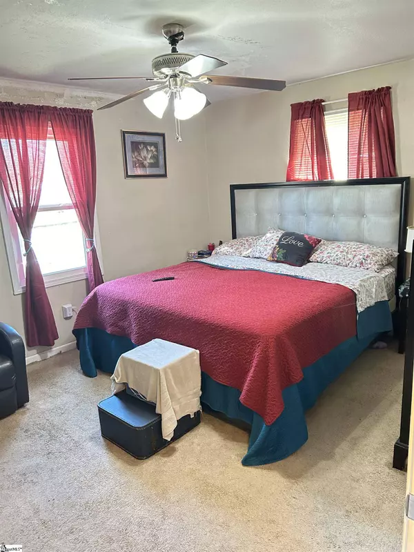 9 Shaw Drive, Williamston, SC 29697