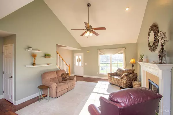 1164 E Glen Echo Ln, Miami Twp, OH 45140