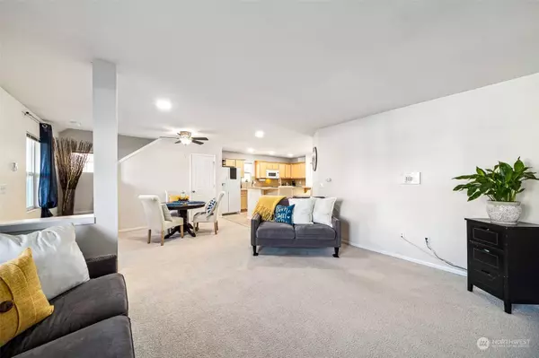 6620 Oklahoma ST SE, Lacey, WA 98513