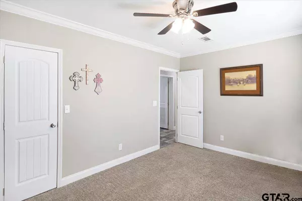 1671 Country Road 4704, Troup, TX 75789