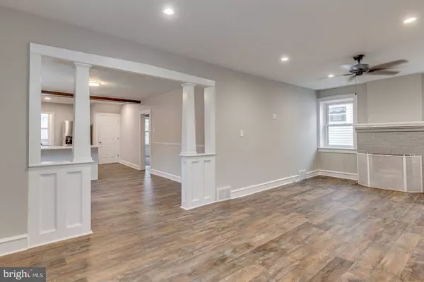 136 CEDARCROFT AVE, Audubon, NJ 08106