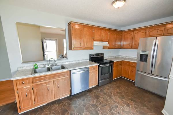 3869 Roscommon Way, Clarksville, TN 37040