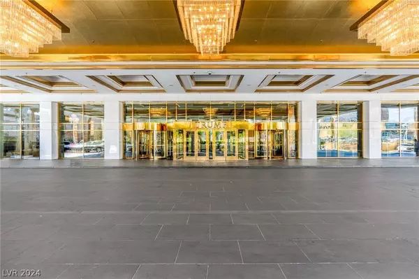 2000 N Fashion Show Drive #2405, Las Vegas, NV 89109