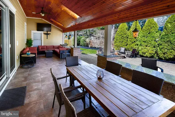 153 IROQUOIS TRL, Medford Lakes, NJ 08055