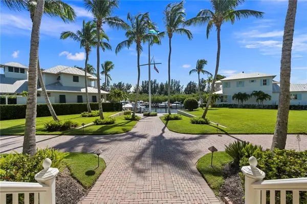 9210 E Marsh Island DR, Vero Beach, FL 32963