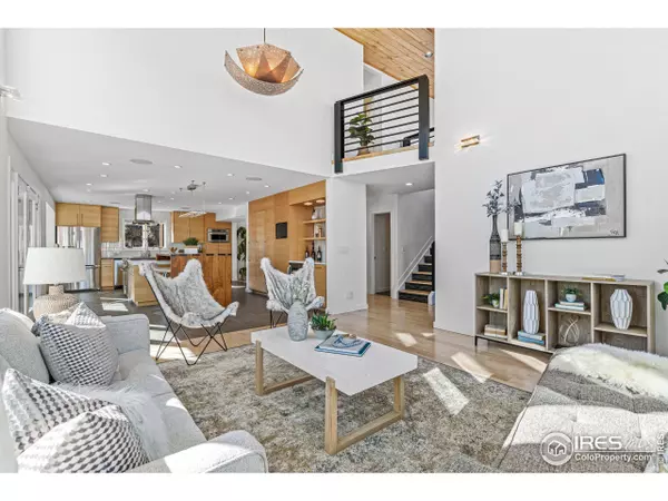 3795 Lakebriar Dr, Boulder, CO 80304