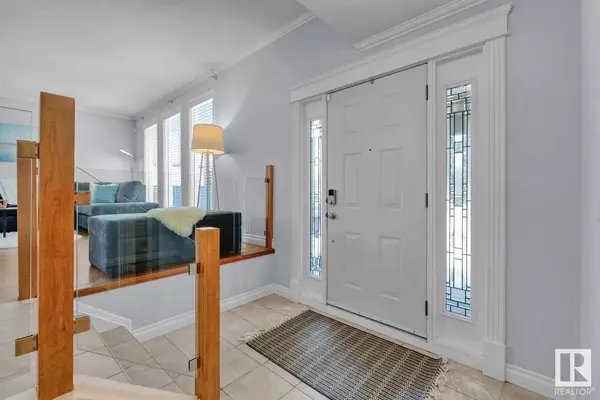 17307 85 AV NW, Edmonton, AB T5T 0P7