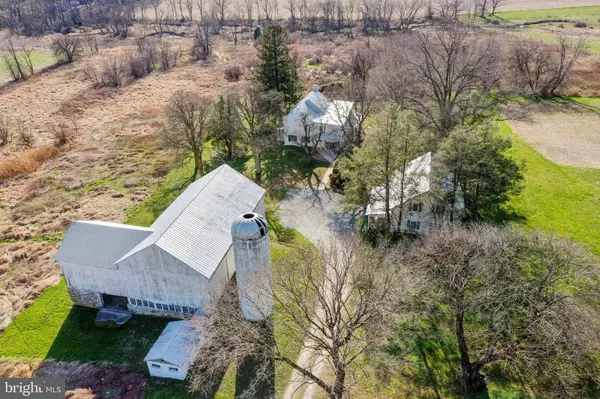 348 SUNNYSIDE RD, West Grove, PA 19390