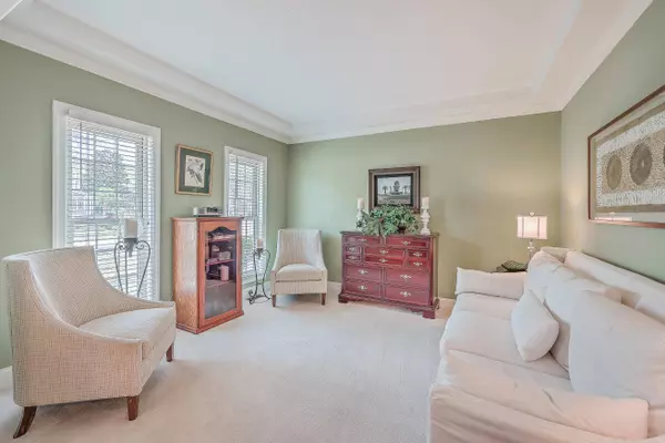 8733 E Fairway Woods Dr, North Charleston, SC 29420