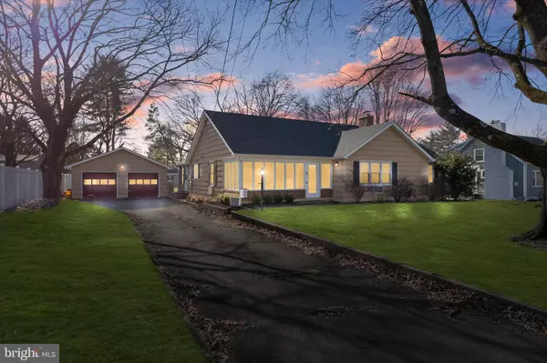 5 MONMOUTH DR, Monmouth Junction, NJ 08852