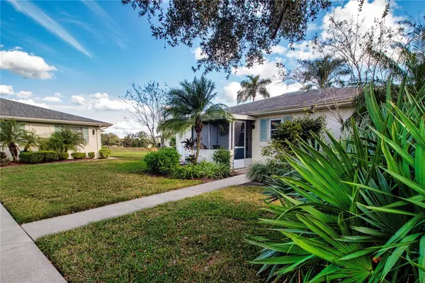 1903 CANTERBURY LN #B12, Sun City Center, FL 33573