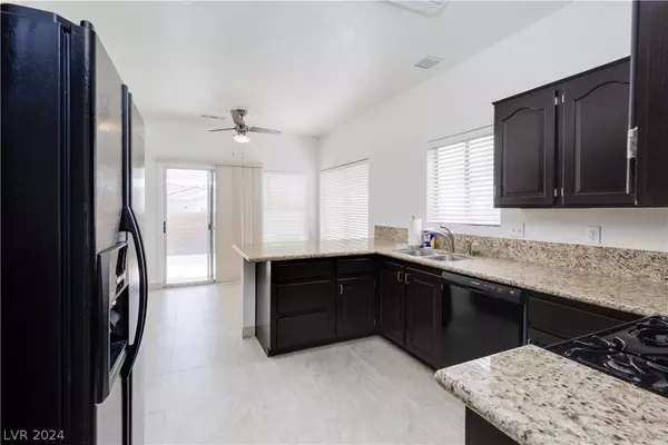 7841 Ben Hogan Drive, Las Vegas, NV 89149