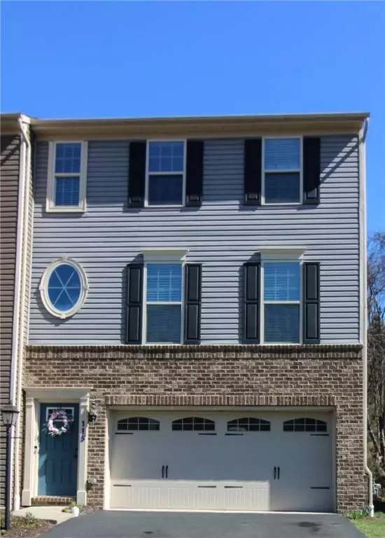 115 Arbor Trail Dr, Mc Kees Rocks, PA 15136