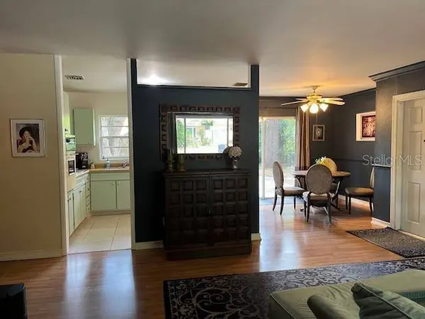 1006 HARDY DR, Tampa, FL 33613