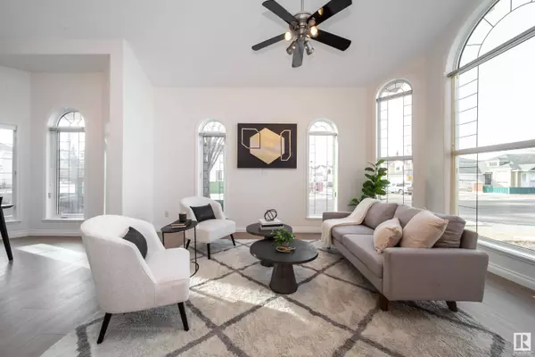 1103 HAYNES CL NW, Edmonton, AB T6R 2T6