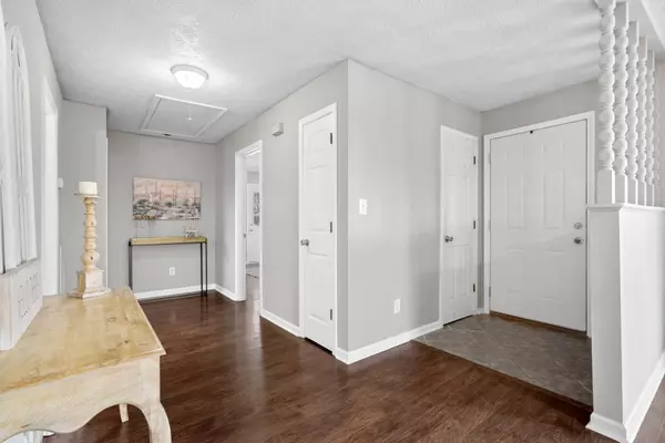 4272 Greenville Rd, Hopkinsville, KY 42240