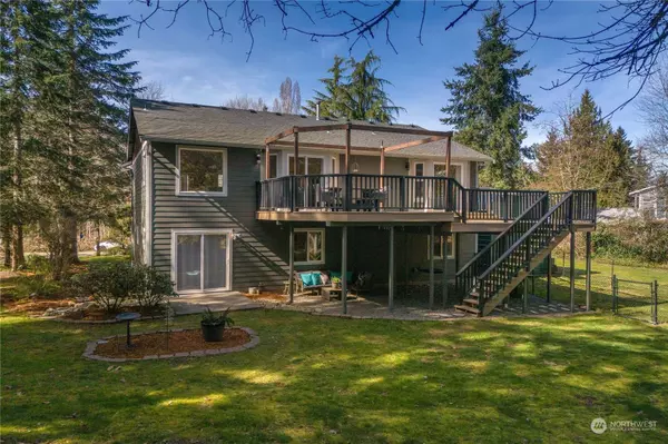 1317 205th AVE E, Lake Tapps, WA 98391