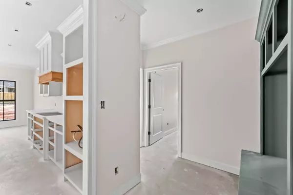 12 Old Roan TRL, Sumrall, MS 39482