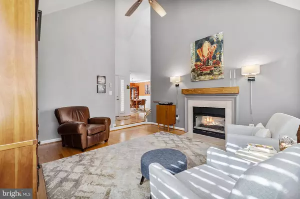 11207 PAVILION CLUB CT, Reston, VA 20194