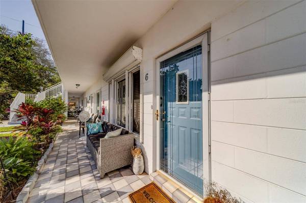 2220 SWEDISH DR #6, Clearwater, FL 33763