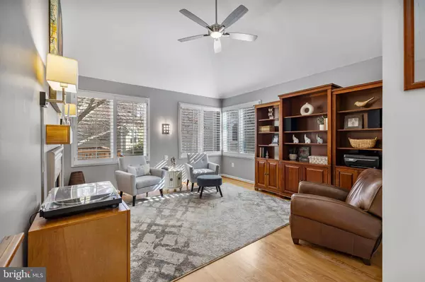 11207 PAVILION CLUB CT, Reston, VA 20194