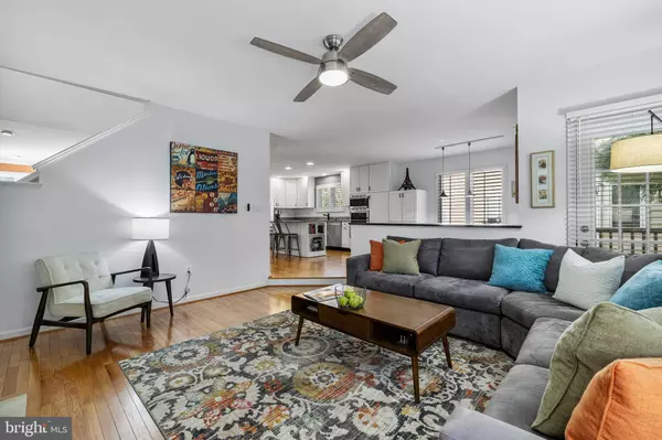 11207 PAVILION CLUB CT, Reston, VA 20194