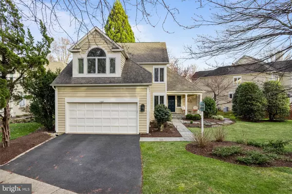 11207 PAVILION CLUB CT, Reston, VA 20194