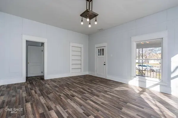 514 E McHarg Street, Stamford, TX 79553