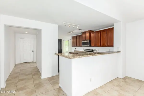 18465 W LUNDBERG Street, Surprise, AZ 85388