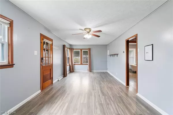 2065 Oakes Drive EXT, Akron, OH 44312