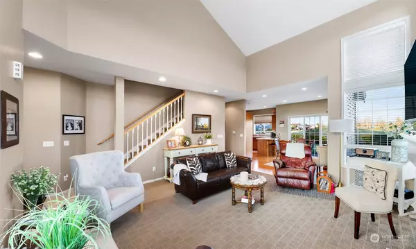 1725 Harrison PL #106, Lynden, WA 98264