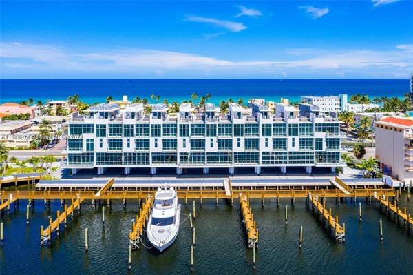2870 N Ocean Dr, Hollywood, FL 33019