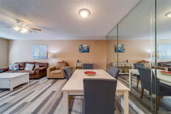 2220 SWEDISH DR #6, Clearwater, FL 33763