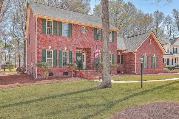 8733 E Fairway Woods Dr, North Charleston, SC 29420