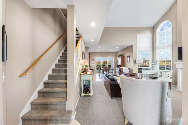 1725 Harrison PL #106, Lynden, WA 98264