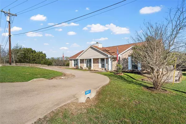 8027 Fawn Drive, Whitney, TX 76692