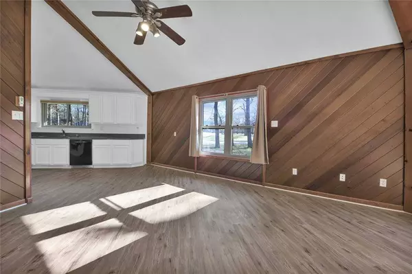 22340 Augusta CT, Huntsville, TX 77340