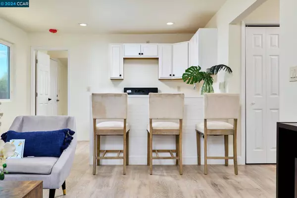 160 Sunrise Dr, Brentwood, CA 94513