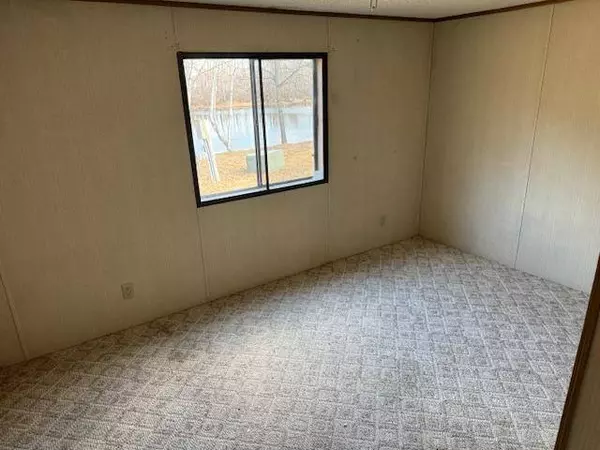 1386 Highway 23, Ogilvie, MN 56358