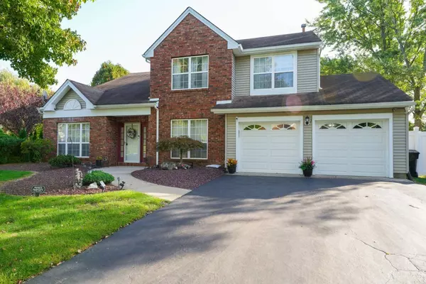 21 Thrush CT, Old Bridge, NJ 08857