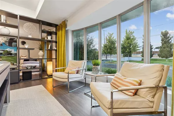 7148 Royal Lane, Dallas, TX 75230