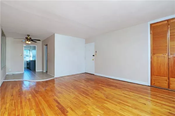 1557 Independence AVE #2B, Brooklyn, NY 11228