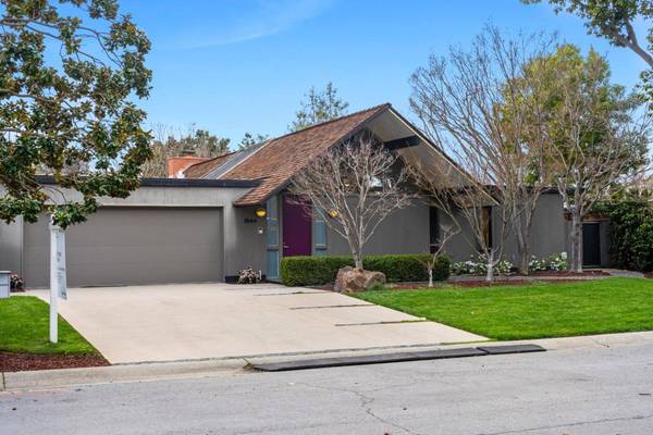 1544 Clay DR, Los Altos, CA 94024
